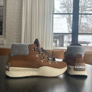 Sorel Kids' Boots Brown Size 5